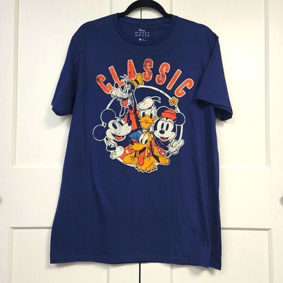 Disney Other - Disney mickey mouse graphic tee, large